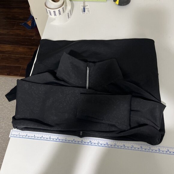 Lululemon Run to Reset 1/2 Zip in Speckle Emboss Black Women's Size L - Picture 11 of 13